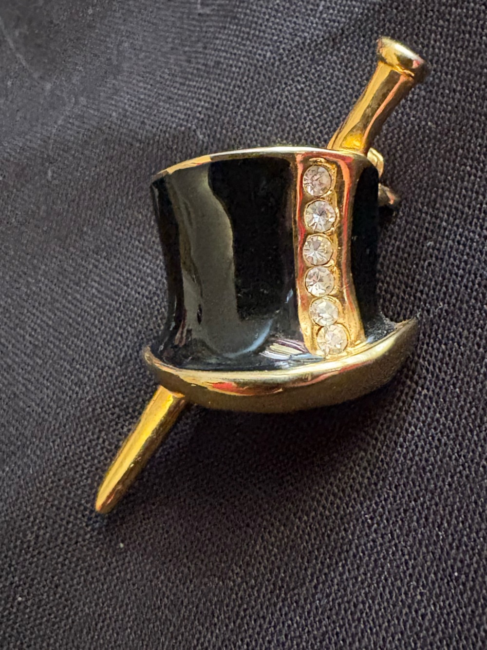 Putting on the Ritz! Top hat and cane pin lapel rhinestone gold tone fashion